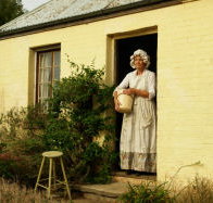 Grannie Rhodes' Cottage - Turn The Key Of Time - Accommodation Resorts