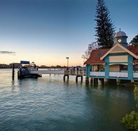 Oxford Street Bulimba - Accommodation Resorts