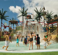 Wet 'n' Wild Water World - Accommodation Resorts