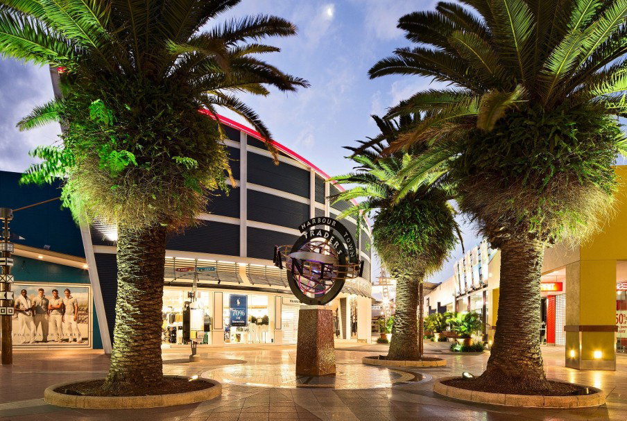 Biggera Waters QLD Accommodation Resorts