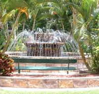 Bauer and Wiles Memorial Fountain - Accommodation Resorts