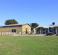 Train Trak Wines - Accommodation Resorts