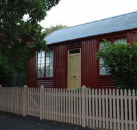 19th Century Portable Iron Houses - Accommodation Resorts