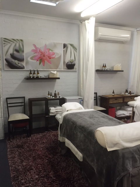 Aromatherapy In Action - Accommodation Resorts 0
