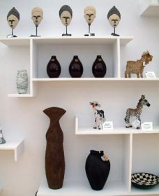 Swinging Swaggy Pottery, Gift Ware And Cafe - Accommodation Resorts 0