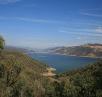 Burrinjuck Dam - Accommodation Resorts