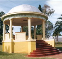 Kingaroy Soldiers Memorial Rotunda - Accommodation Resorts