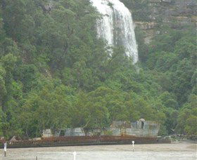 The Riverboat Postman - Accommodation Resorts 4