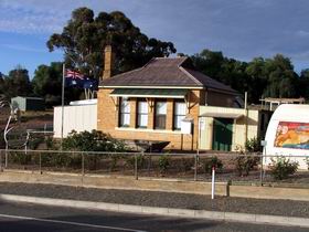 Swan Reach SA Accommodation Resorts