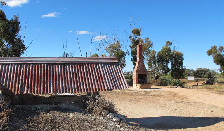Mungo NSW Accommodation Resorts