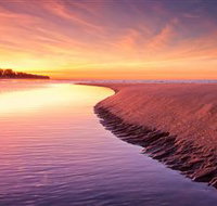 Saunders Beach - Accommodation Resorts