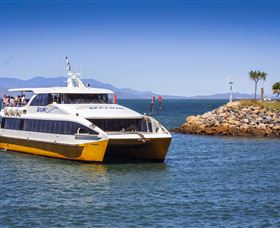 Nelly Bay - Accommodation Resorts 2