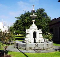 Cave Gardens - Accommodation Resorts