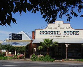 Nine Mile ACT Accommodation Resorts