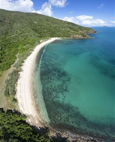 Connie Bay On Keswick Island - Accommodation Resorts 2