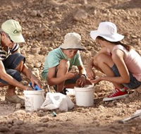 Mt Hay Gemstone Tourist Park - Accommodation Resorts