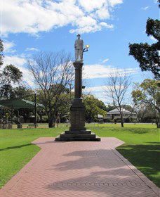 Goondiwindi War Memorial - Accommodation Resorts 1