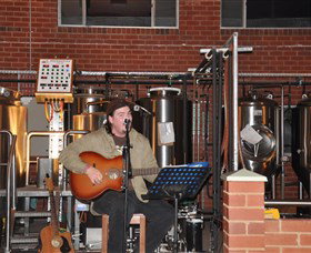 Thirsty Crow Brewery - Accommodation Resorts 4