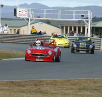 Wakefield Park Motor Racing Circuit - Accommodation Resorts
