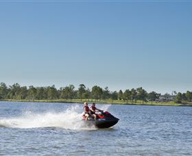 Lake Dyer - Accommodation Resorts 1