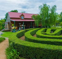 Amazement Farm and Fun Park / Cafe and Farmstay Accommodation - Accommodation Resorts