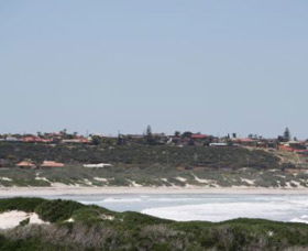 Back Beach - Geraldton - Accommodation Resorts 1