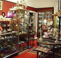 Nerilee Antiques - Accommodation Resorts