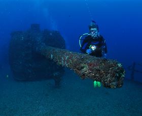 HMAS Brisbane Dive Site - Accommodation Resorts 1