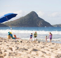 Fingal Bay Beach - Accommodation Resorts