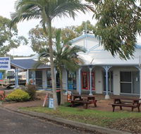 Laurieton Riverside Seafoods - Accommodation Resorts