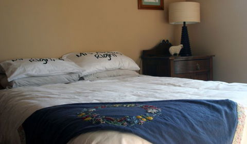 Lake View Farm House - Accommodation Resorts 1