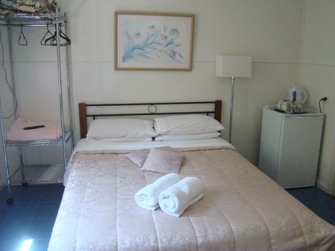 Orchid Guest House - Accommodation Resorts 0
