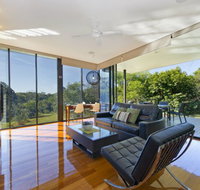 Glass On Glasshouse - Accommodation Resorts