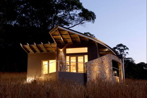 The Buckland - Studio Retreat - Accommodation Resorts 0