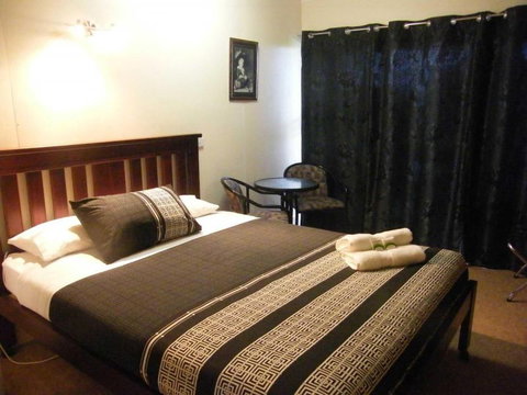 Boomers Guest House Hamilton - Accommodation Resorts 2