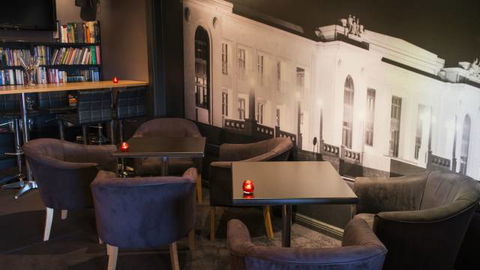 Polit Bar - Accommodation Resorts 0