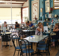 Inspirations Cafe Gift and Patchwork Gallery - Accommodation Resorts