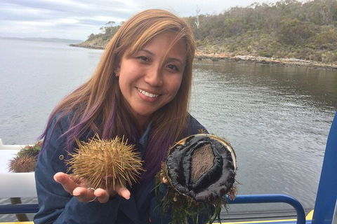 Fresh From The Ocean: Tasmanian Seafood Gourmet Full-Day Cruise Including Lunch - Accommodation Resorts 18