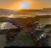 Bruny Island 3-Day Guided Walk with Wine and Cheese Tasting - Accommodation Resorts