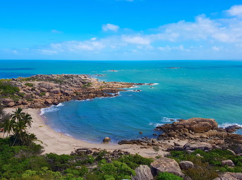 Horseshoe Bay - Bowen - Accommodation Resorts 2