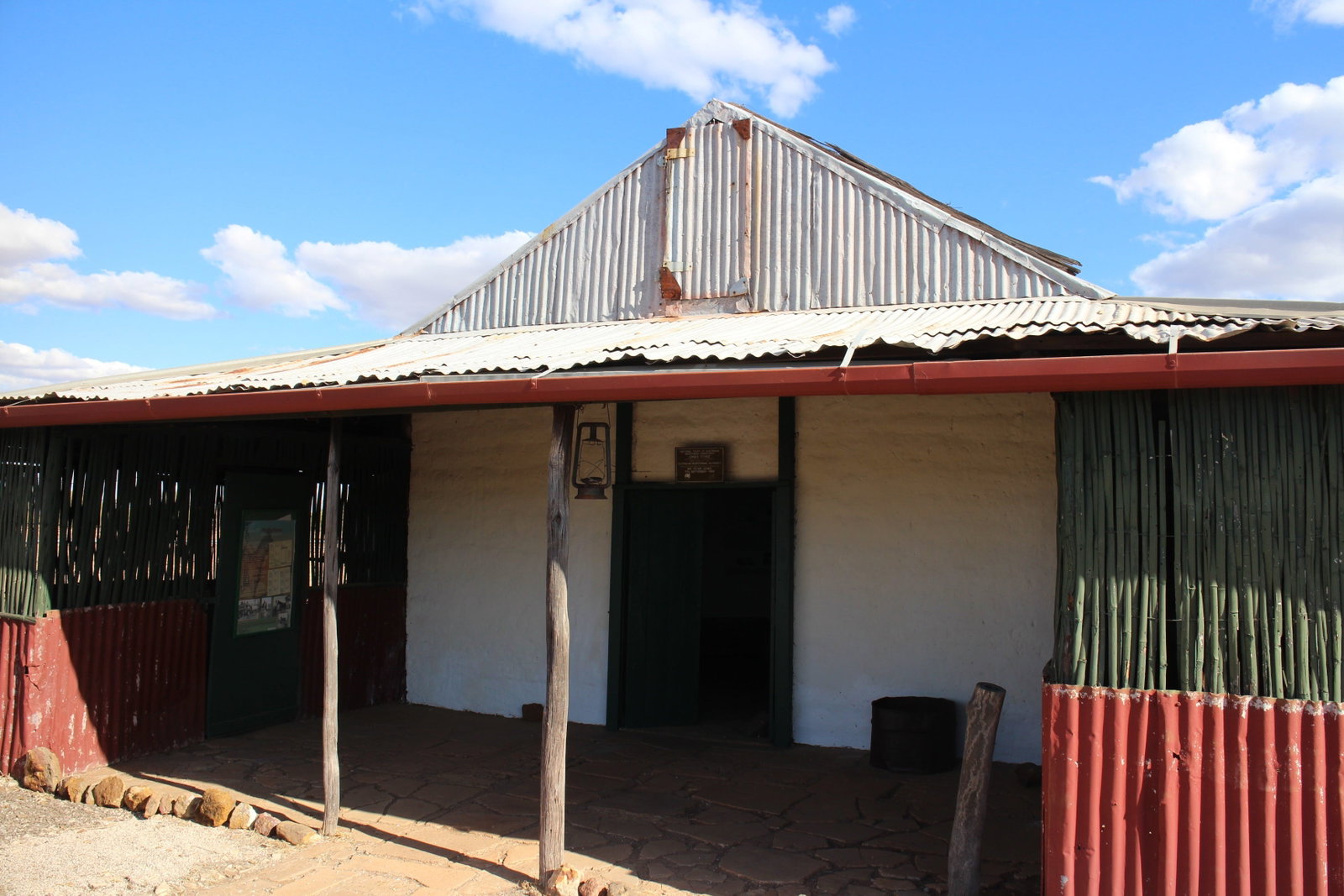 Wycliffe Well NT Accommodation Resorts