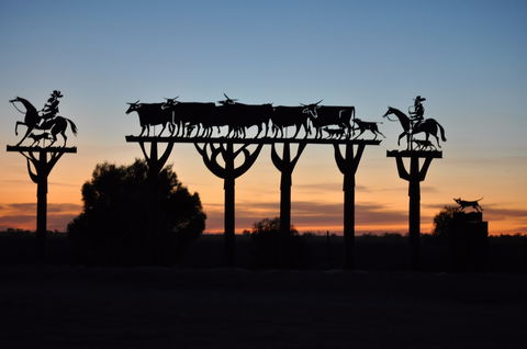 Long Paddock - Cobb Highway Touring Route - Accommodation Resorts 0