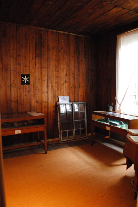 Portable Iron Houses - Accommodation Resorts 1