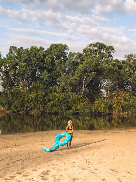 Riverside:  Wagga Beach - Accommodation Resorts 2