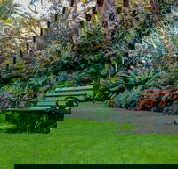 EG Waterhouse National Camellia Gardens - Accommodation Resorts