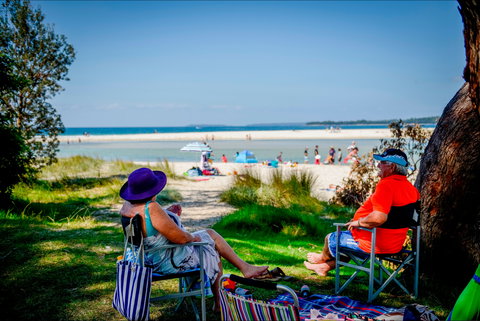 Moona Moona Beach - Accommodation Resorts 2