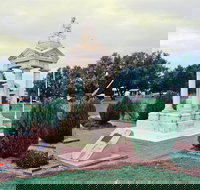 Weeping Mother Memorial - Accommodation Resorts