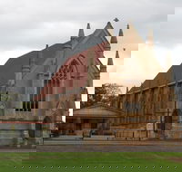 Discovering Historic Moonta Town Walk - Accommodation Resorts