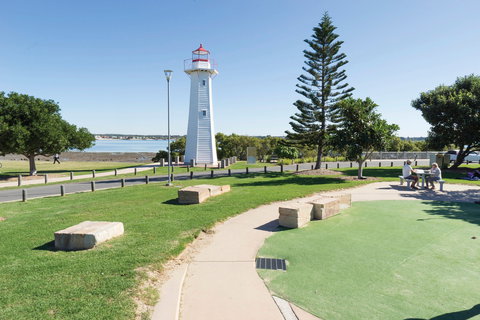 Eddie Santaguiliana Way - Accommodation Resorts 1