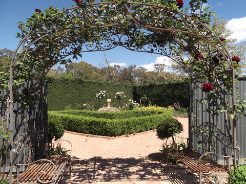 High Country Maze - Accommodation Resorts 2